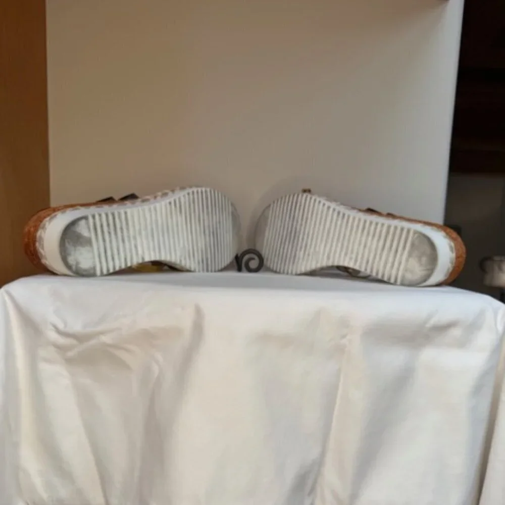 Black Gold  Wedge Slides 11/42